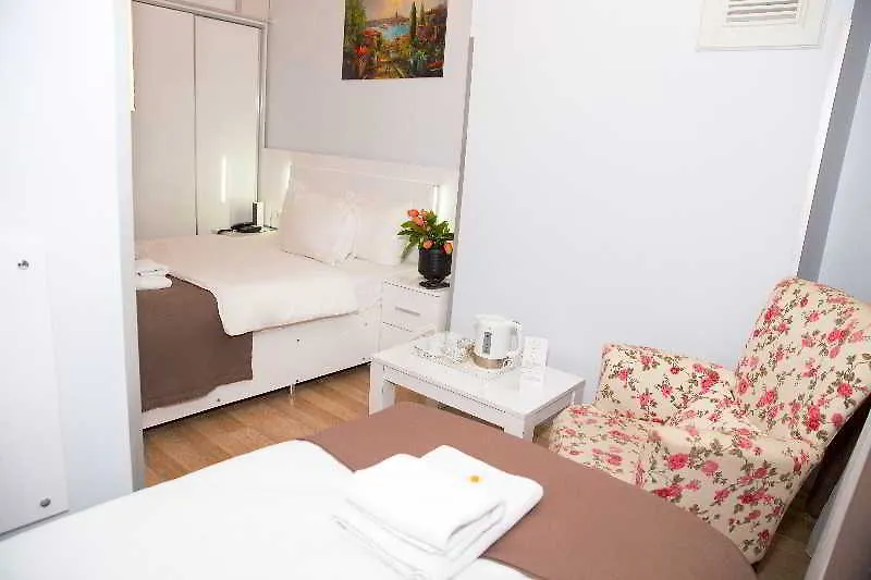 Lavanta Hotel Istanbul 3*,